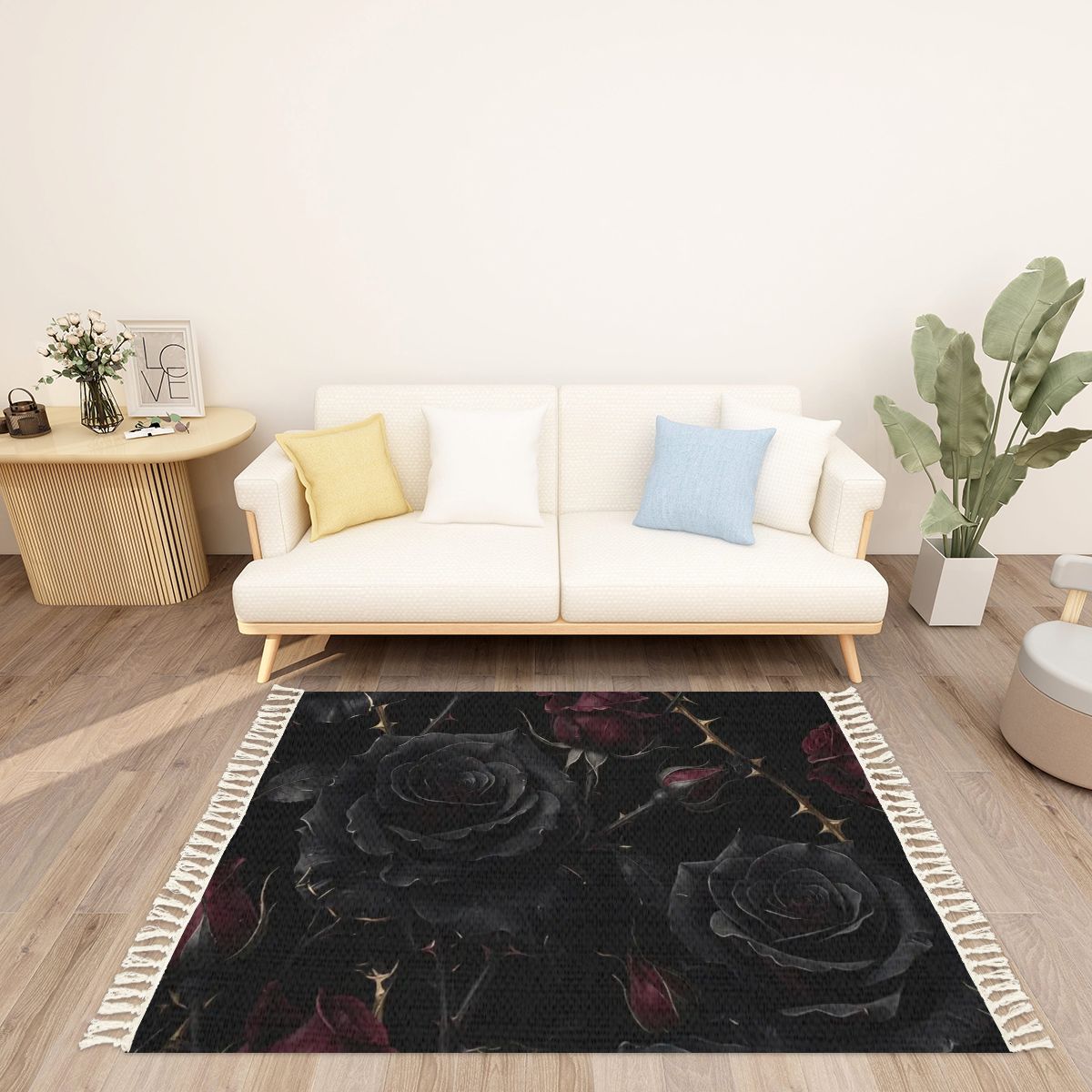 Noir Rose — Rug with tassels